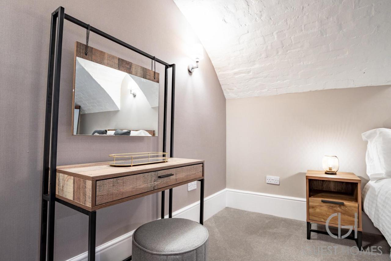 Host & Stay - Shaw Street Basement Worcester Esterno foto