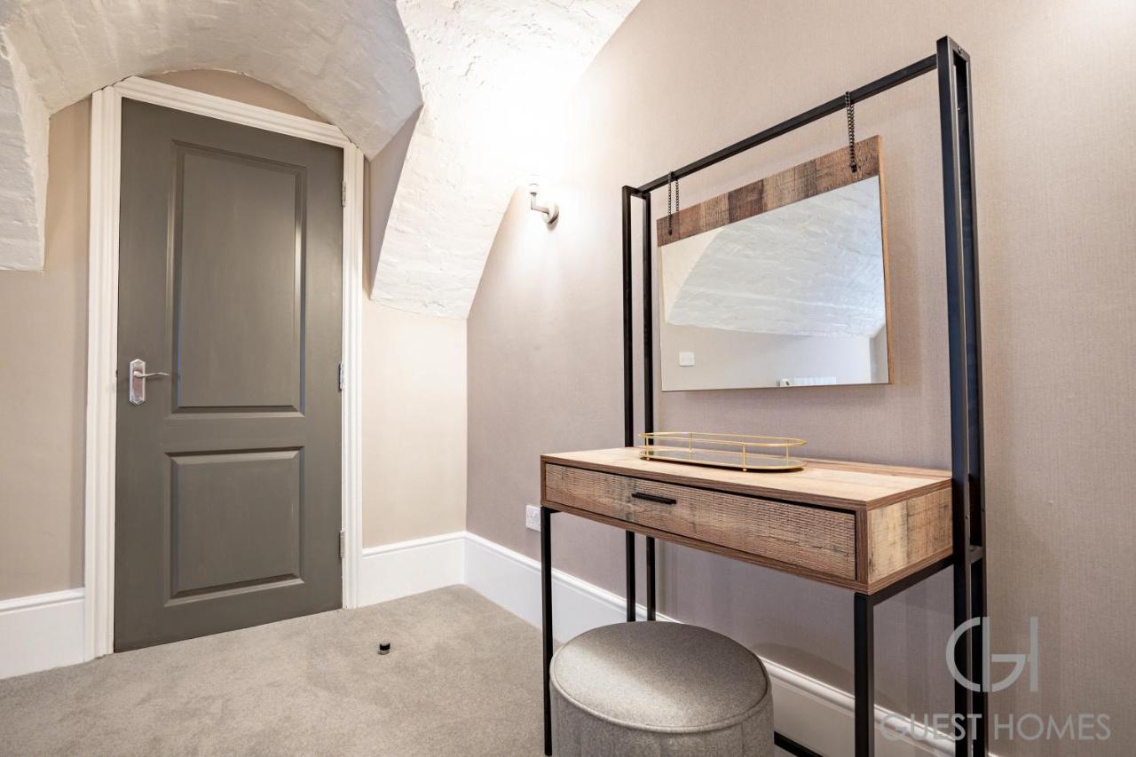 Host & Stay - Shaw Street Basement Worcester Esterno foto