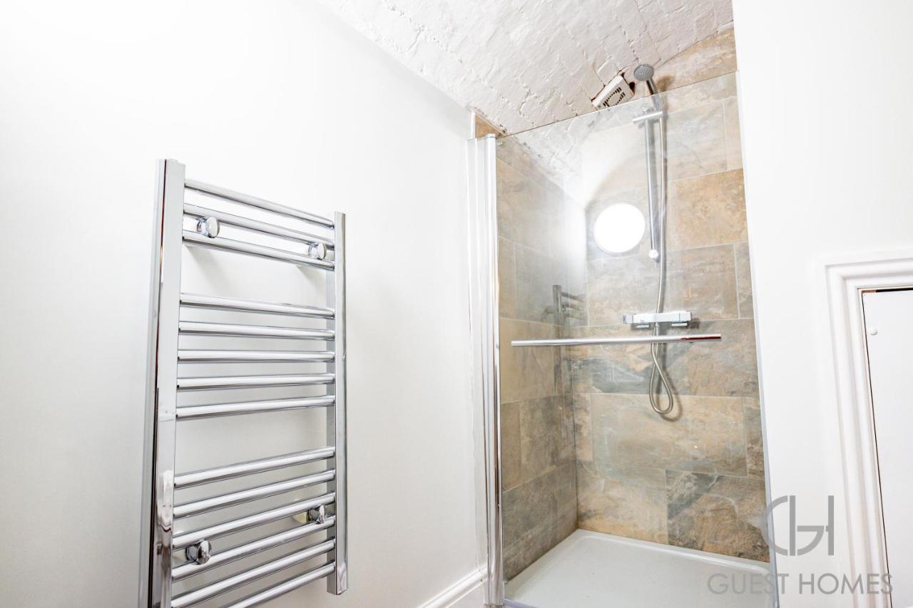 Host & Stay - Shaw Street Basement Worcester Esterno foto